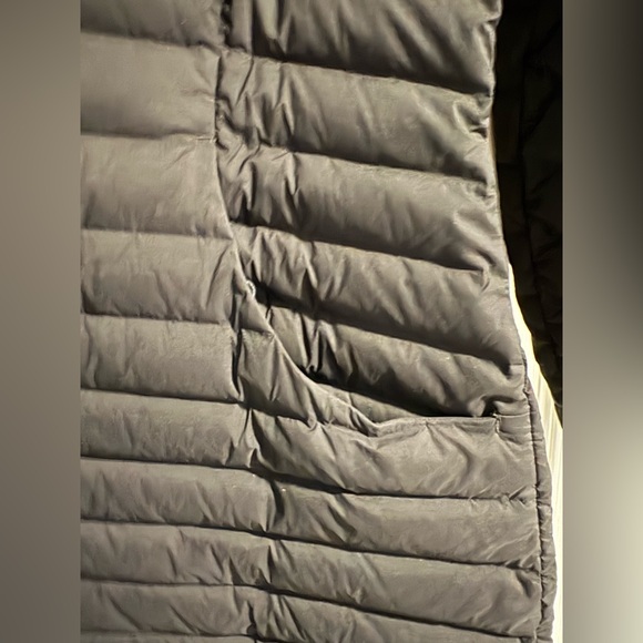 Lululemon Pack it Down Jacket *Long - Picture 9 of 11